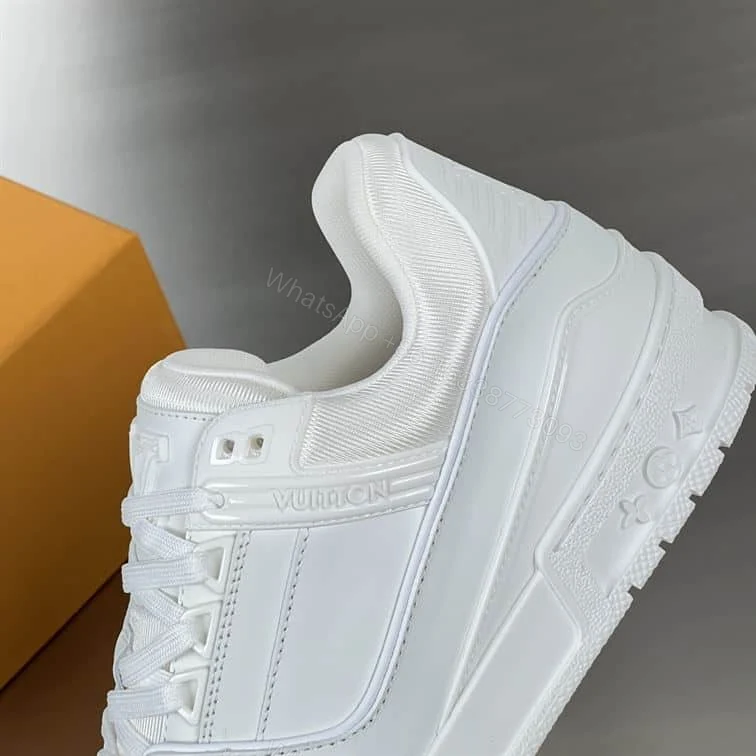 View 5 of LOUIS VUITTON SNEAKER – LSVT305