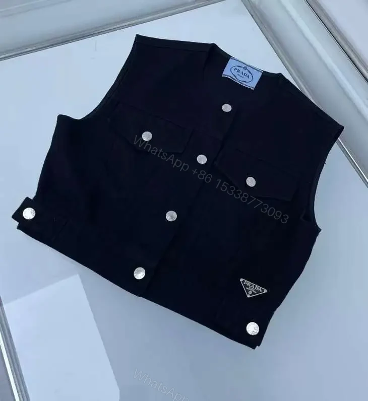 PRADA — view 1