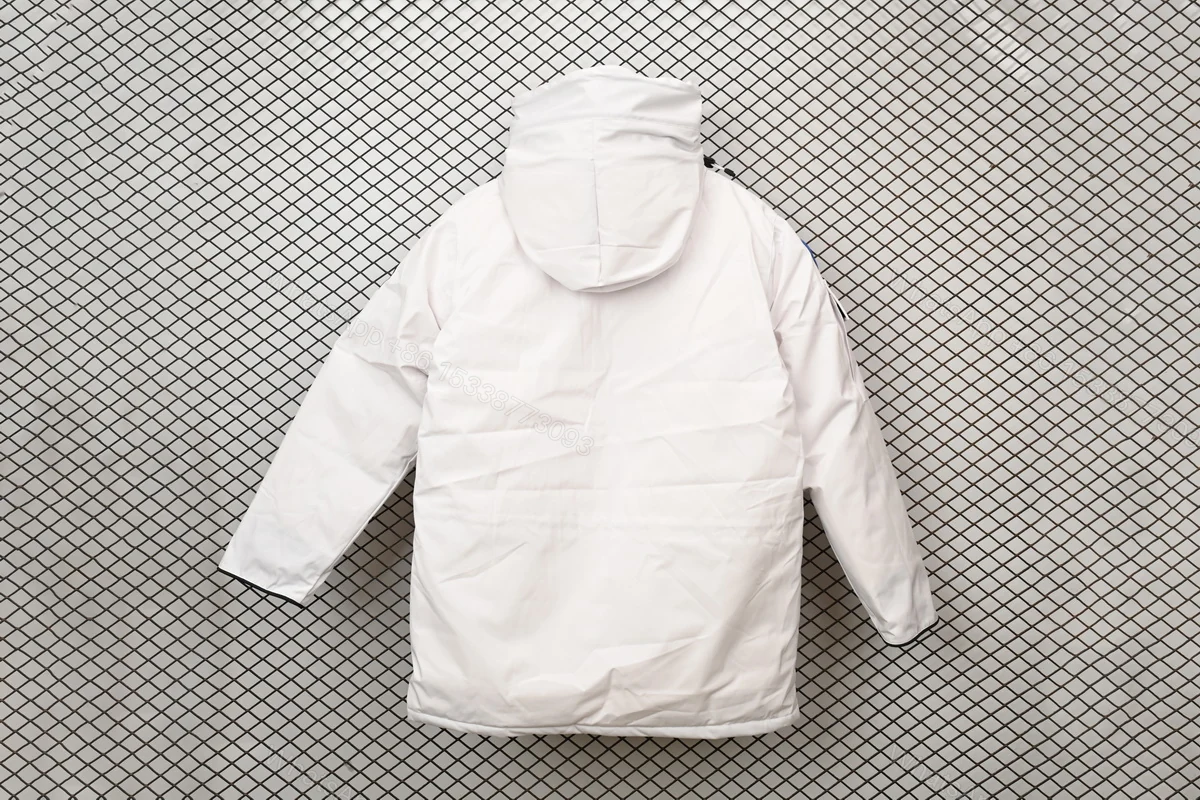 CANADA GOOSE Off White(down jacket) — view 2