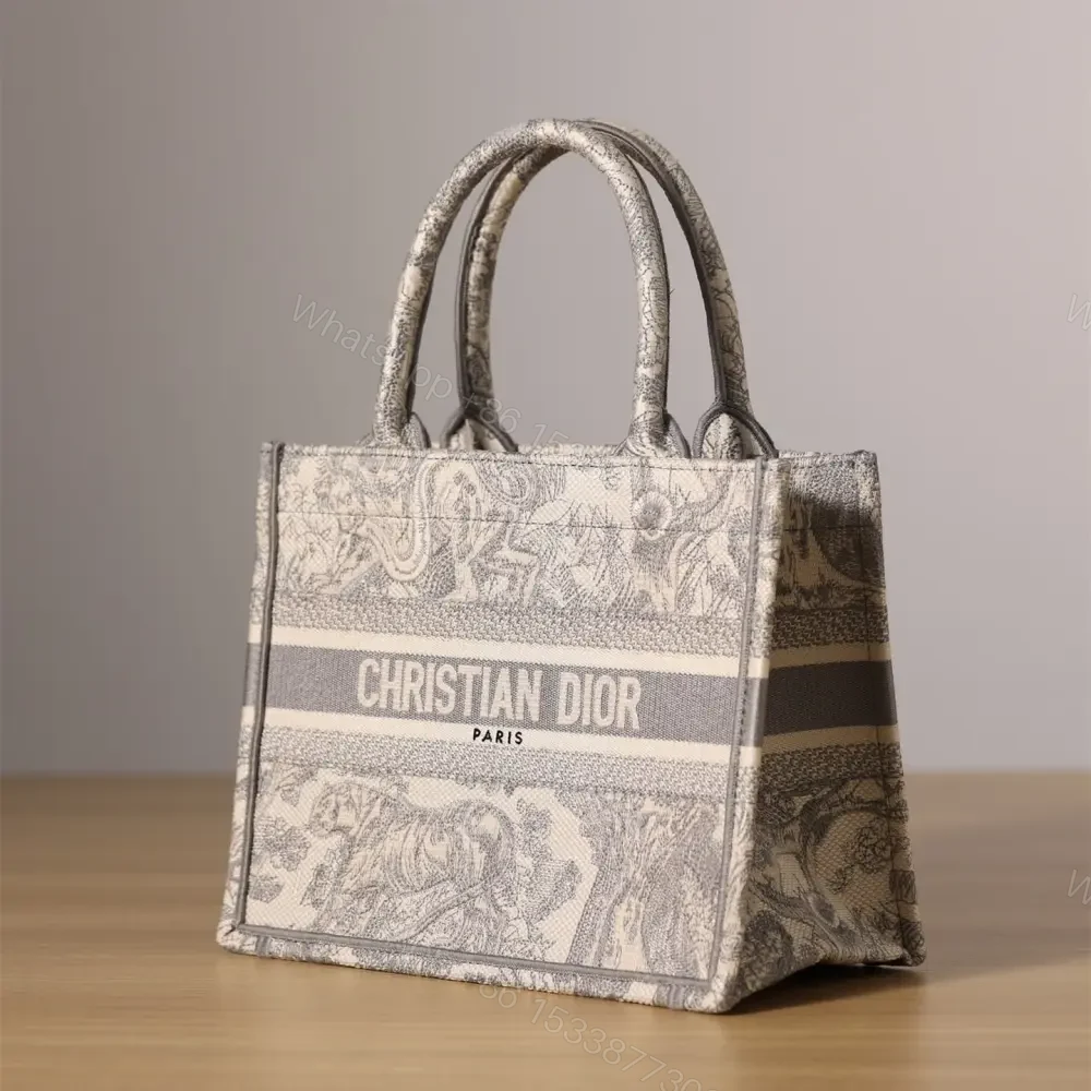 View 4 of 高仿Dior*BookTote系列茹伊刺繡灰色S免檢版