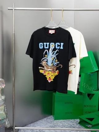 View 9 of GUCCI Tiger T-Shirt – GC0055