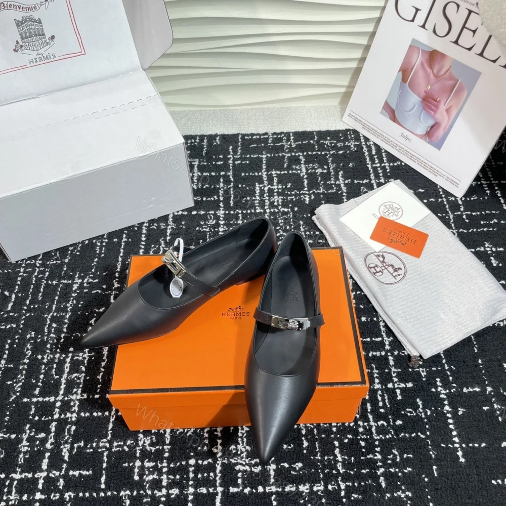 View 4 of 高仿Hermes*Kelly系列H251002Z02小牛皮休閒單鞋黑色免檢版