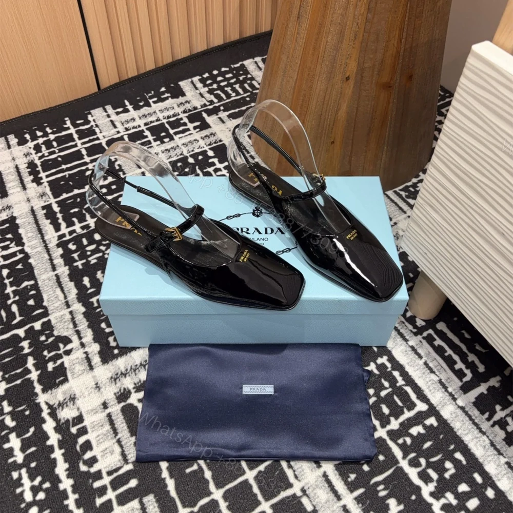 View 3 of 高仿Prada*1F828A方頭皮質塔扣休閒涼鞋漆皮黑色免檢版