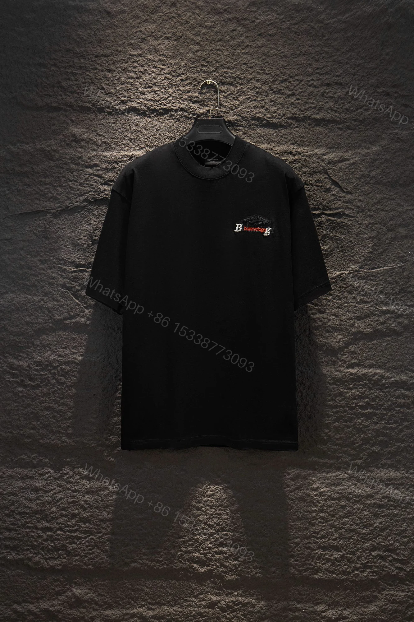 Balenciaga 原單 男款 刺繡Logo短袖T恤 黑色極簡街頭潮流款 — view 1
