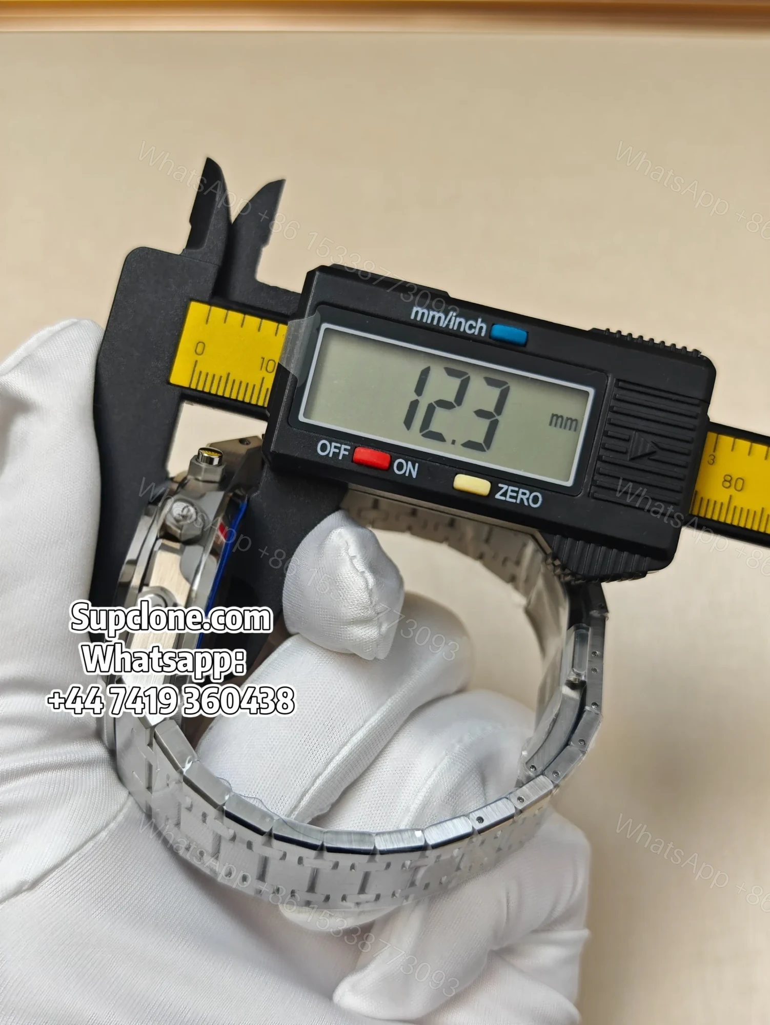 View 18 of Audemars Piguet Super Clone Royal Oak White Dial 26240 Chronograph 41mm