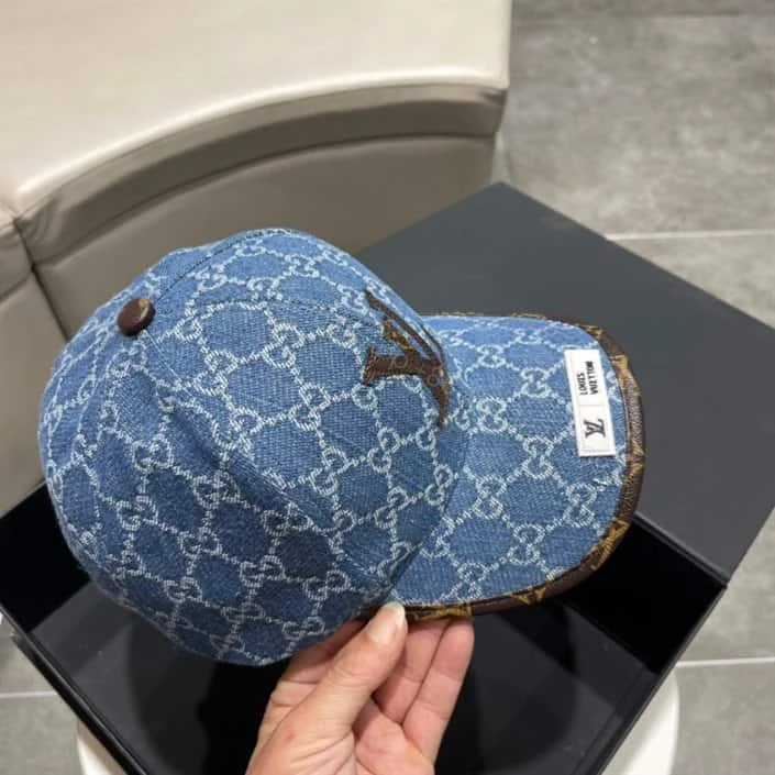 View 7 of Louis Vuitton Cap – LHC03