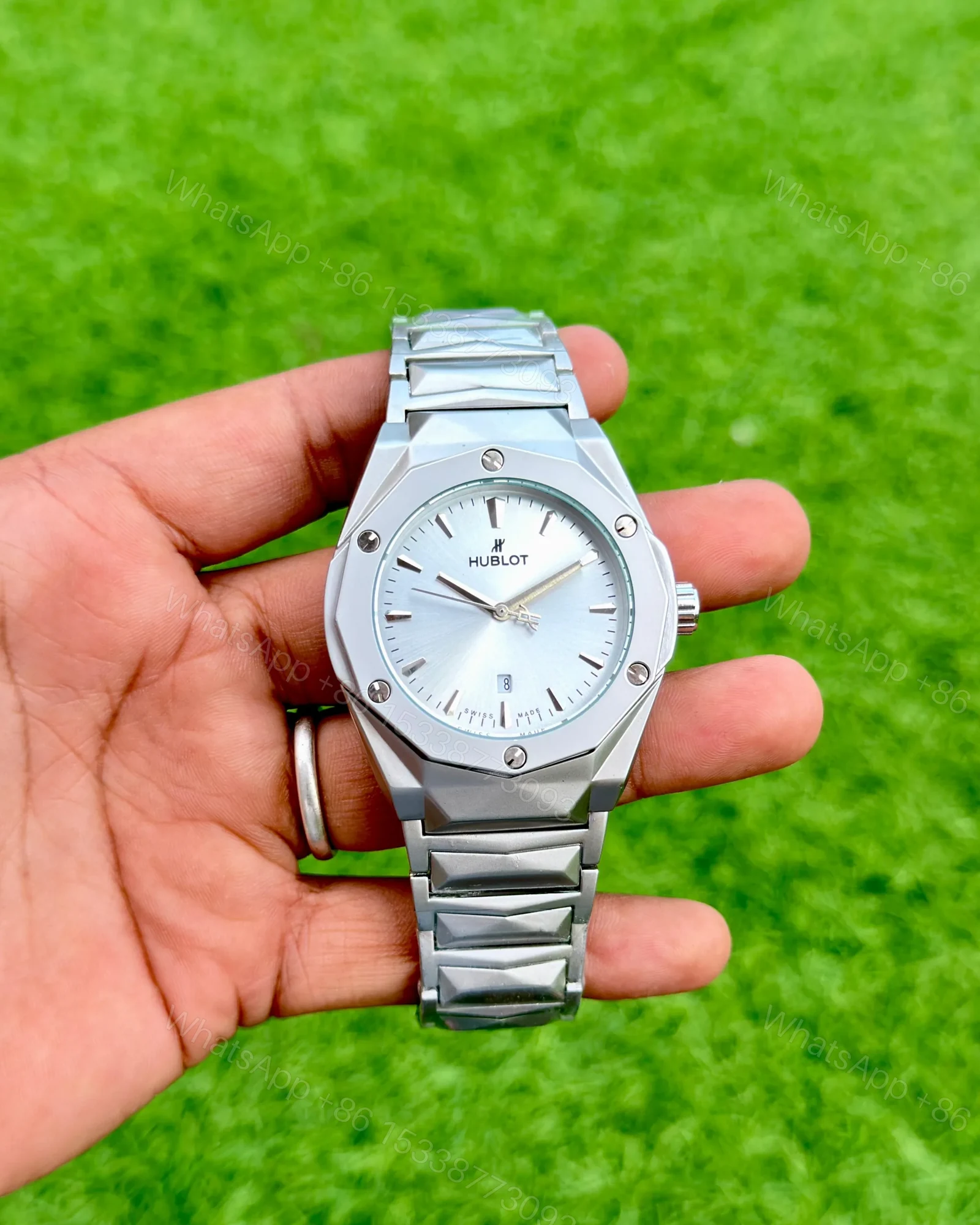 Hublot Big Bang Diamond Cut Silver Edition — view 1