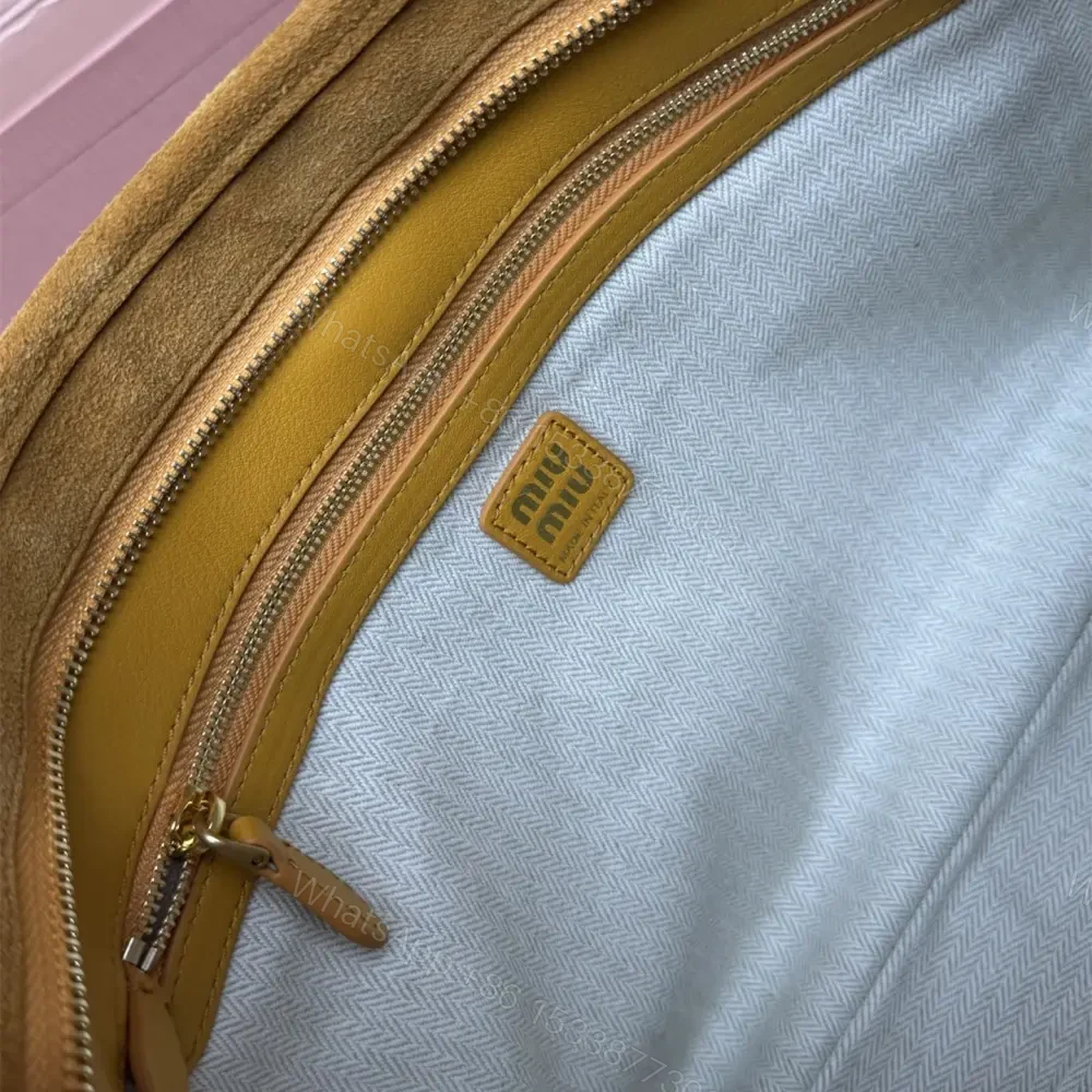 View 9 of 高仿miumiu*Aventure系列5BC181麂皮腋下包黃色中號免檢版