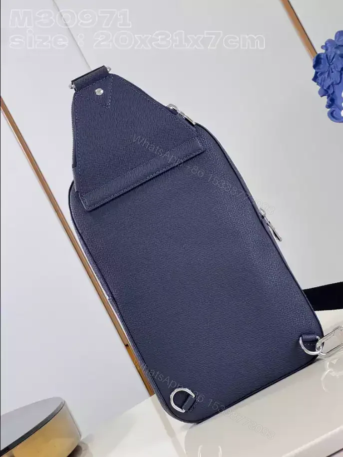 View 3 of LOUIS VUITTON AVENUE SLINGBAG NM – LBV416