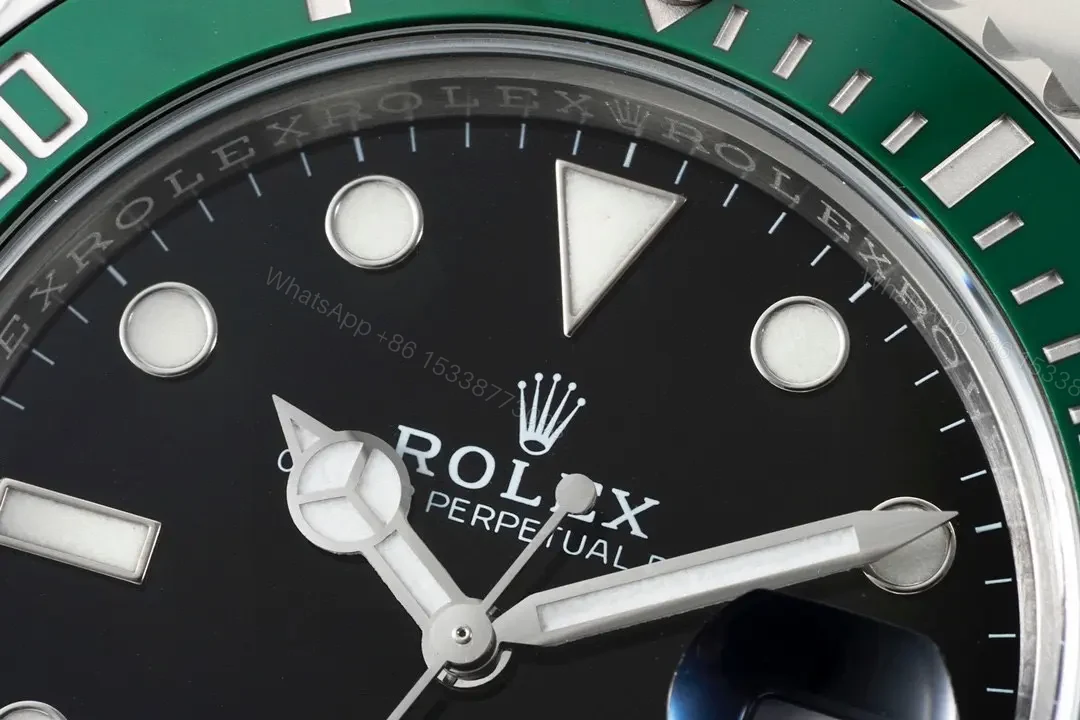 View 4 of C+ Factory Clean Factory VSF Rolex Submariner 41mm Green Bezel Watch