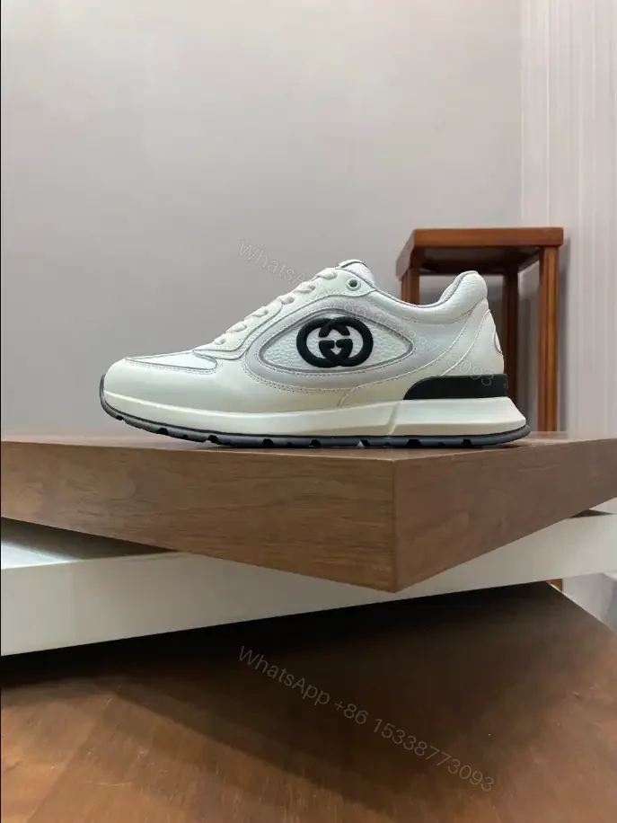 GUCCI MEN’S LEATHER SNEAKER – GC201 — view 1
