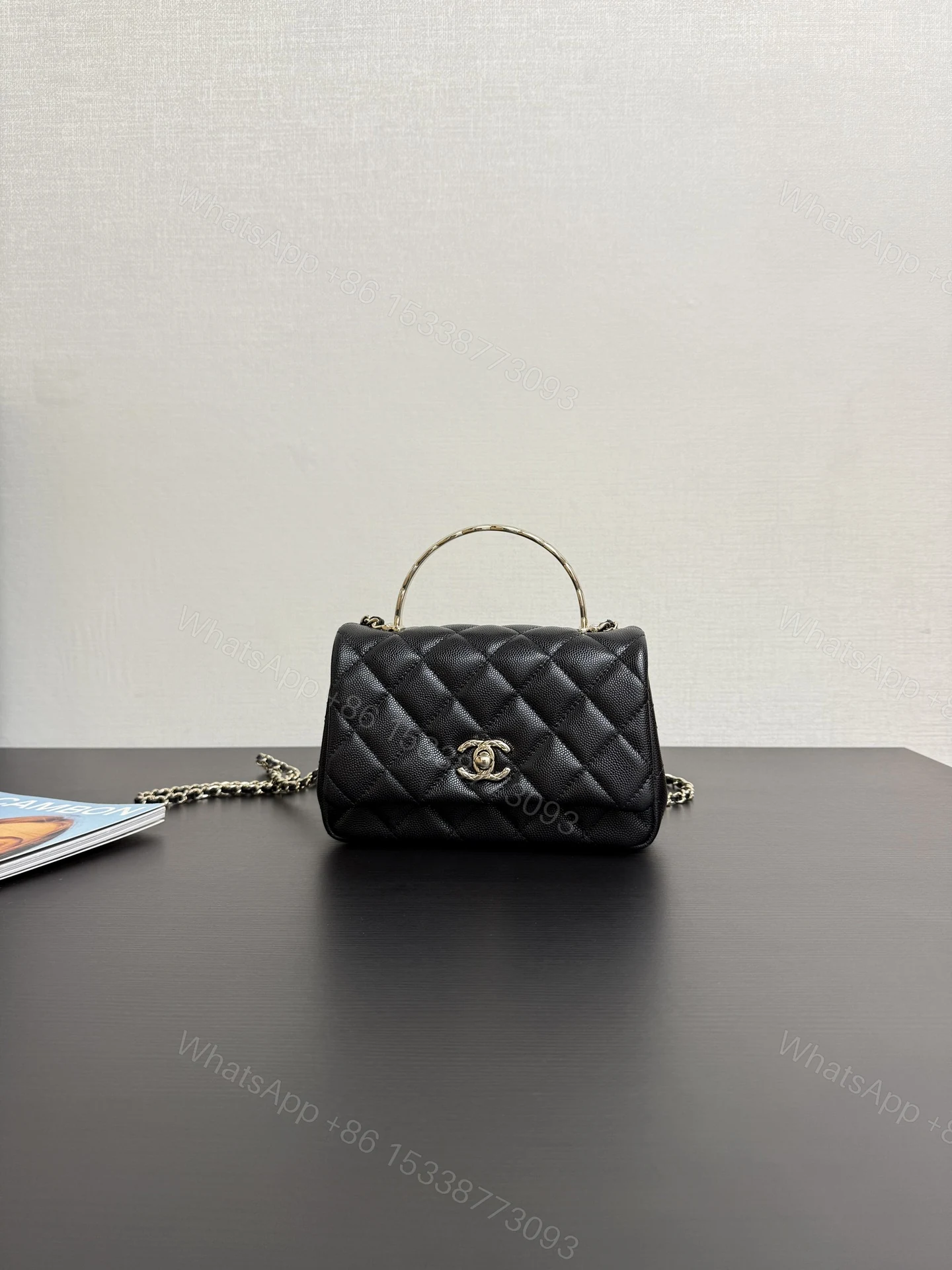 Chanel 高仿黑色菱格手提鏈條包 經典小型設計 氣質百搭精品女包 — view 1
