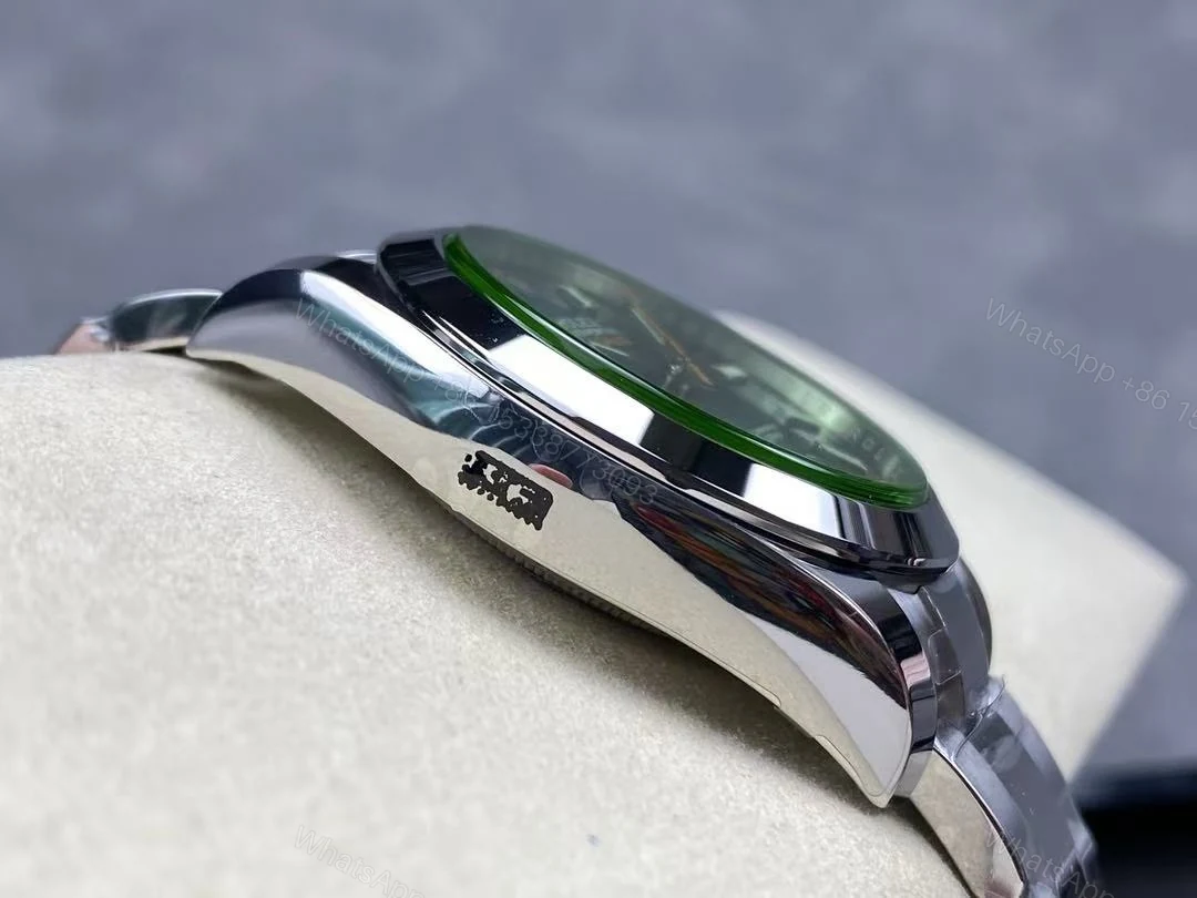 View 4 of Rolex Milgauss Replica 116400 GV