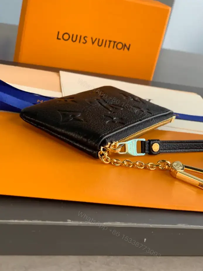 View 7 of LV WALLET – RRG098