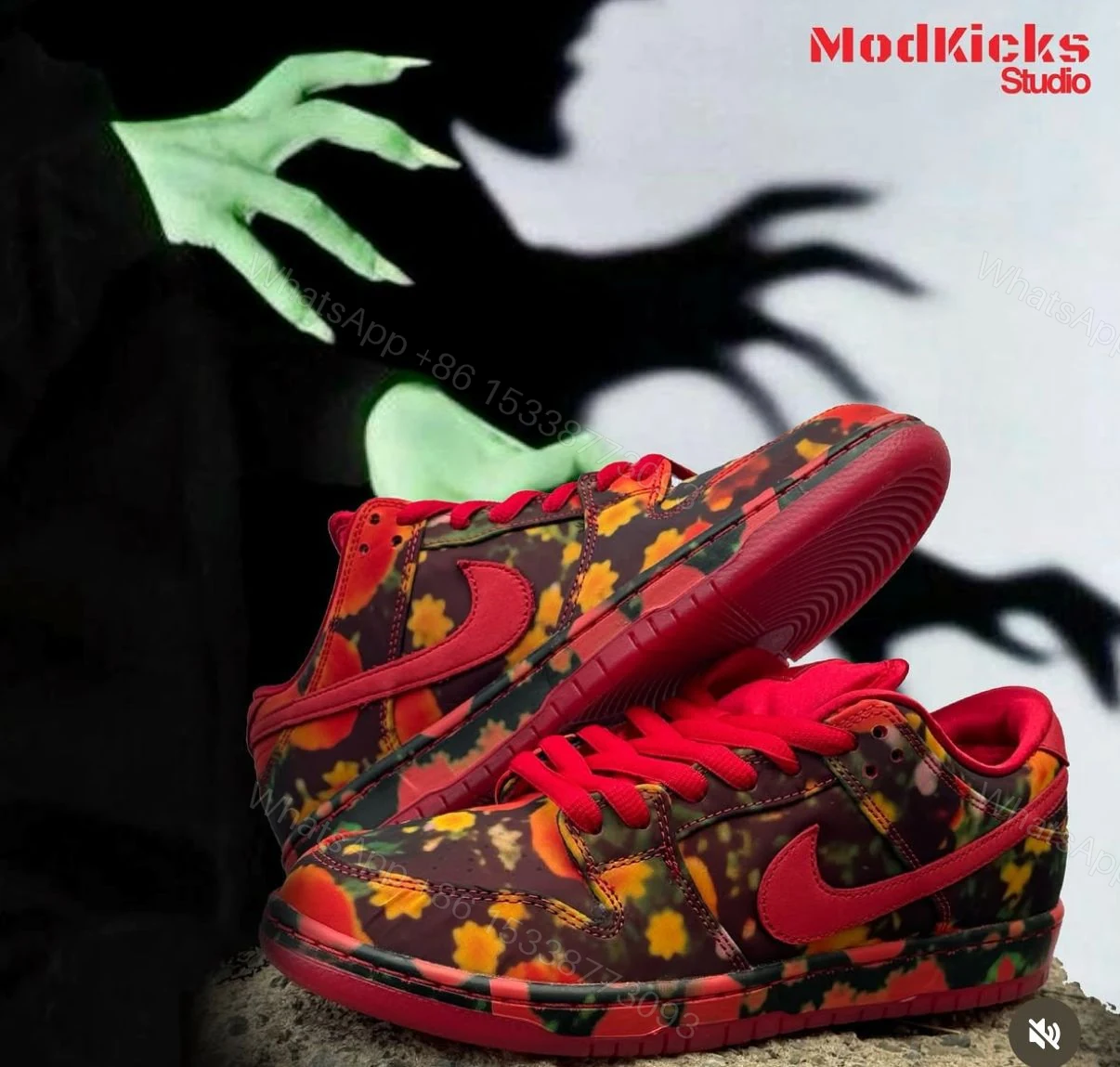View 2 of First Copy Nike SB Dunk Low Wizard of Oz – Premium Imported Skate Sneakers