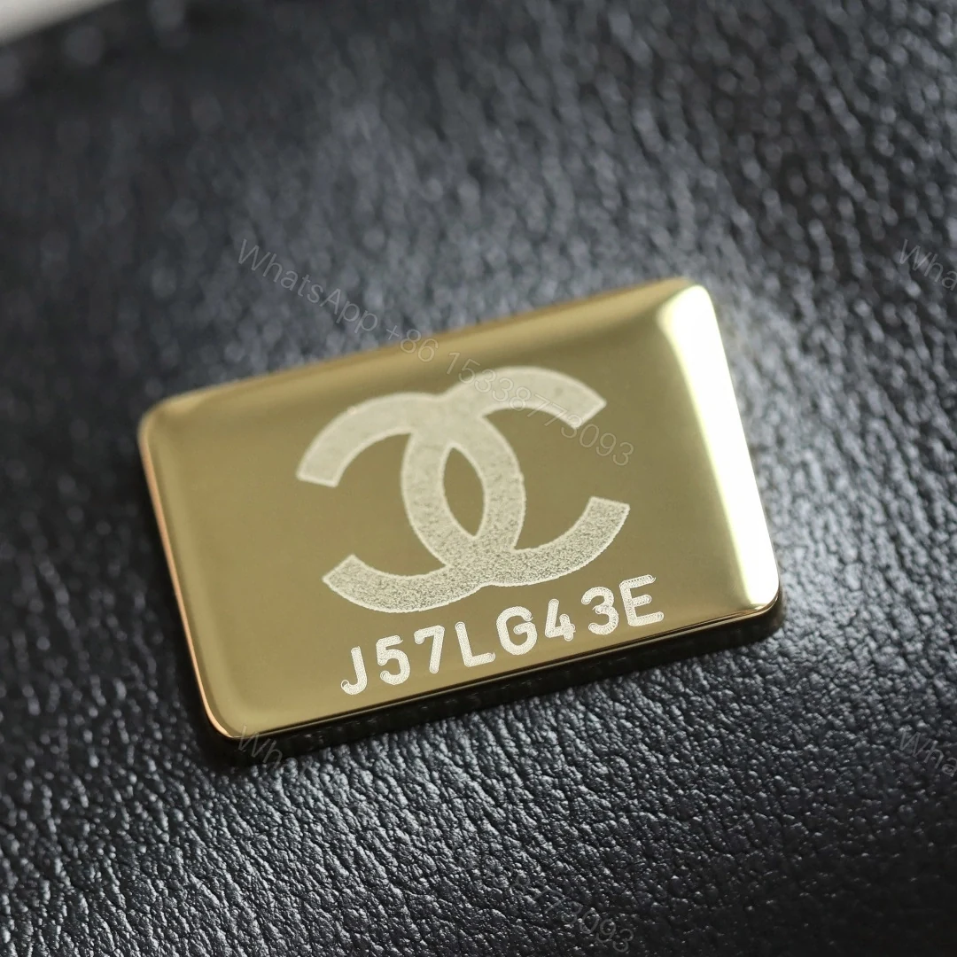 View 14 of 高仿Chanel*25B系列AS5701小牛皮中球單肩包黑色Mini免檢版