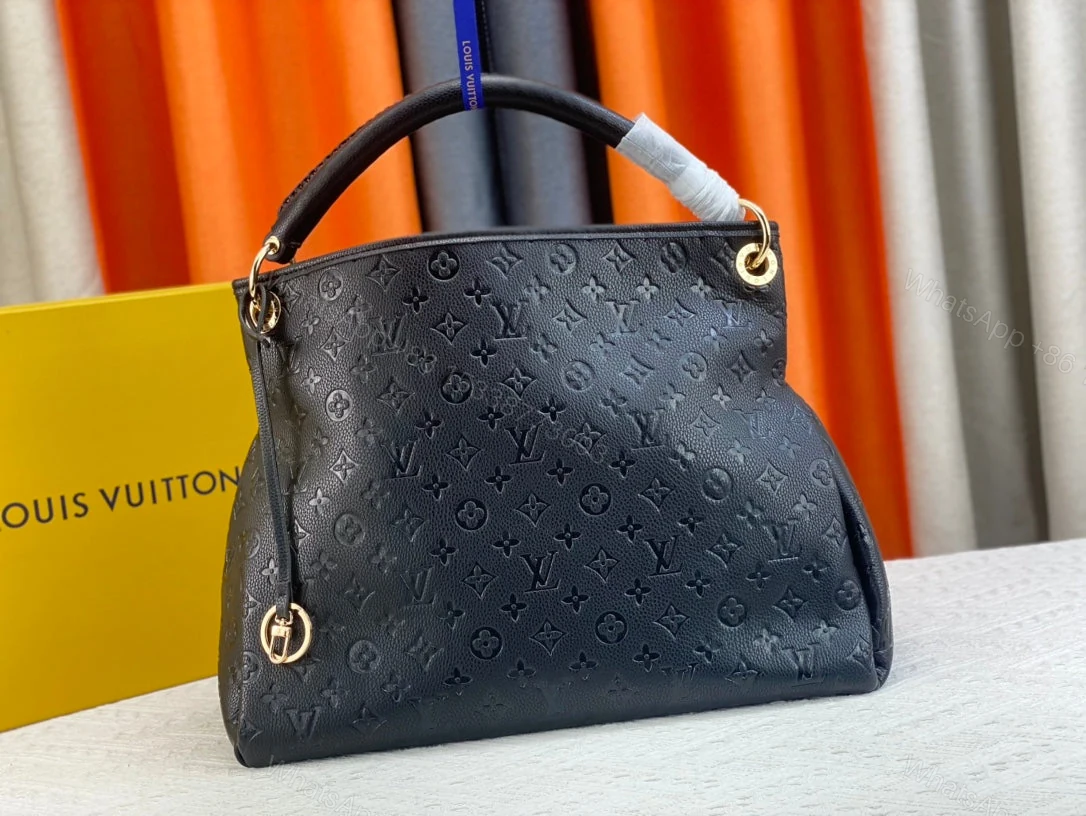View 7 of Louis Vuitton Artsy