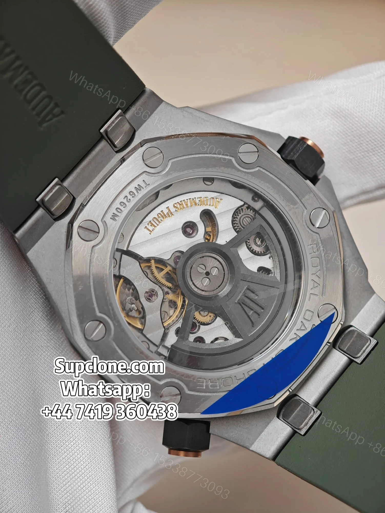 View 10 of Audemars Piguet Super Clone 1:1 Royal Oak Offshore 15720 Green Dial