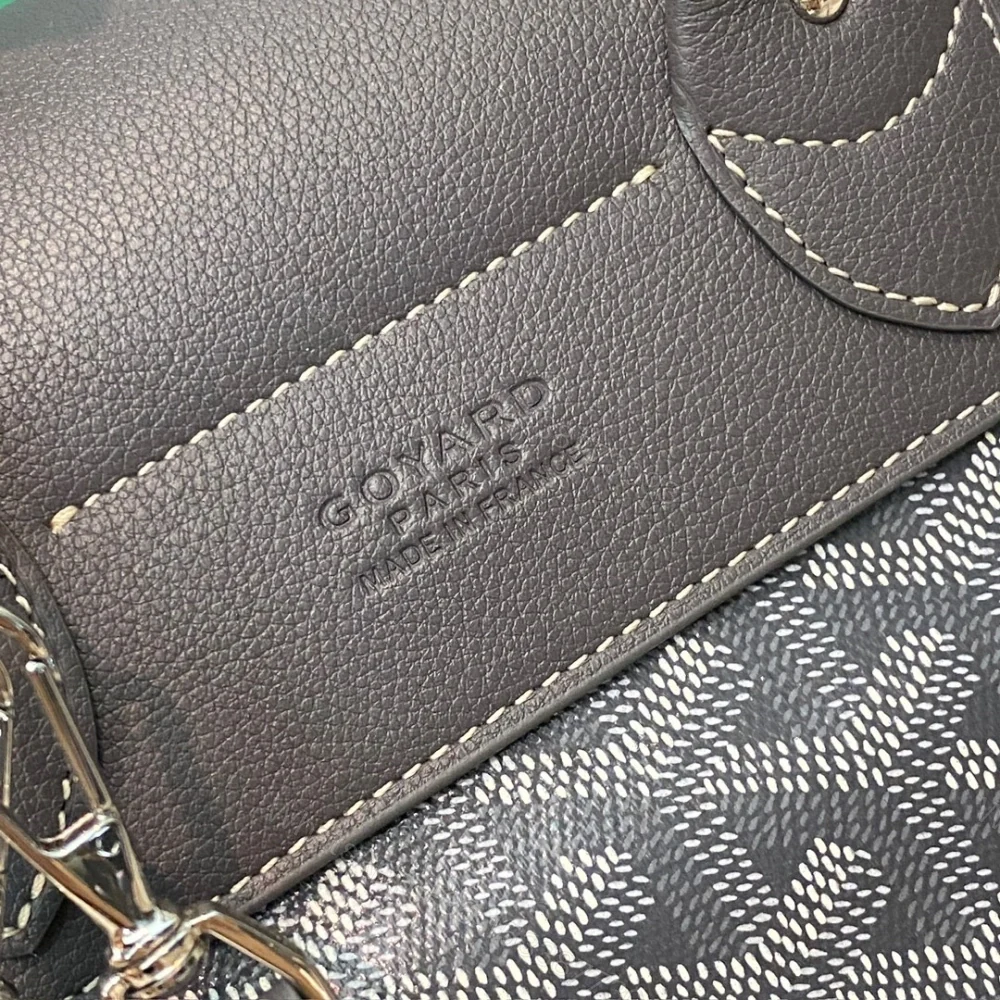 View 8 of 高仿Goyard*ALPIN5經典老花滿印雙肩包灰色免檢版
