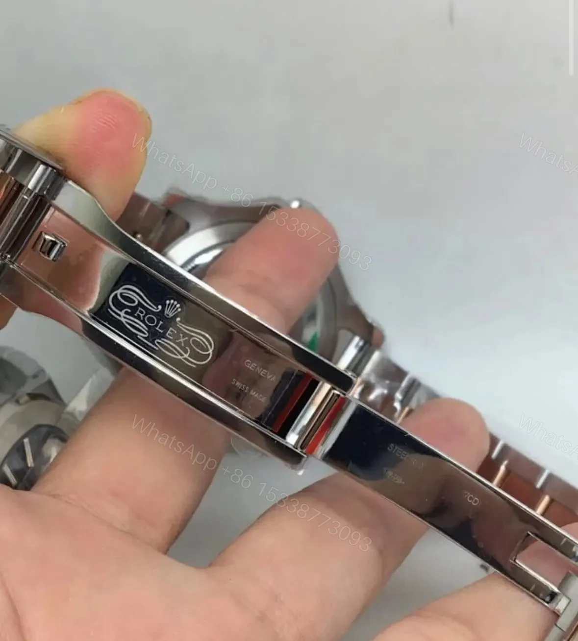 View 4 of Replica Clone Rolex Yacht-Master 40 Chocolate Dial 126621