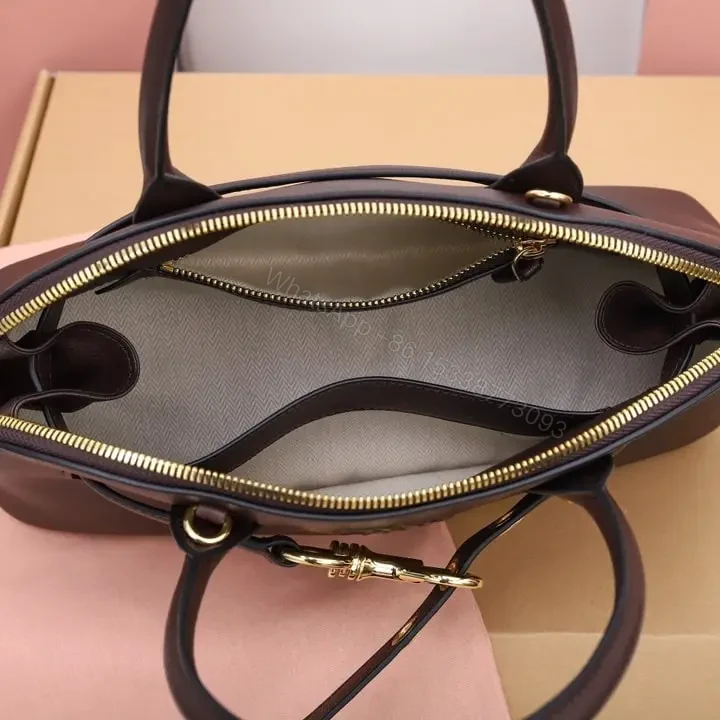 View 9 of 高仿miumiu*Aventure系列5BB168手提包石楠木色免檢版
