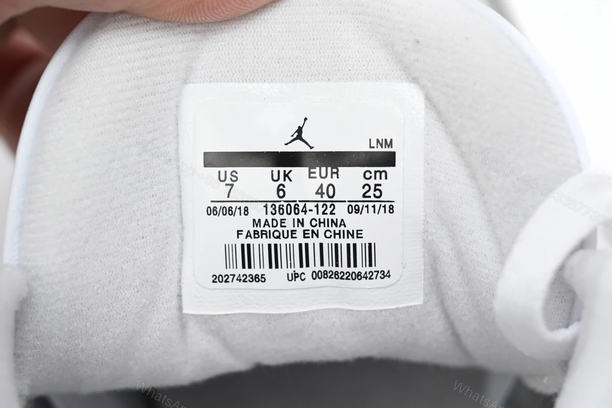 View 5 of Air Jordan 3 “Mocha” 136064-122