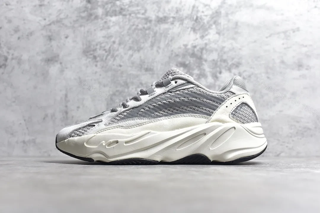 YEEZY BOOST 700 V2 STATIC Reps — view 1