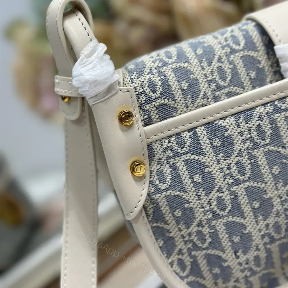 View 9 of 高仿Dior*30Montaigne系列9363M925單肩包白色中號免檢版