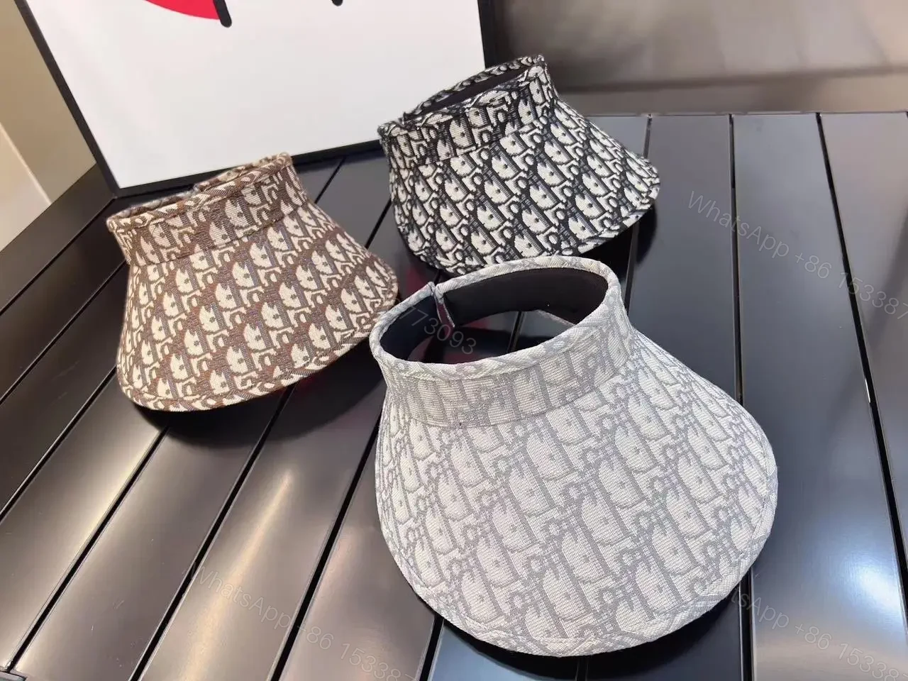 DIOR — view 1