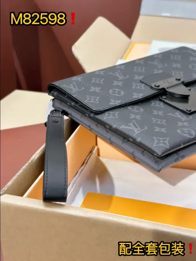 View 4 of LOUIS VUITTON POCHETTE S-LOCK – LBV420