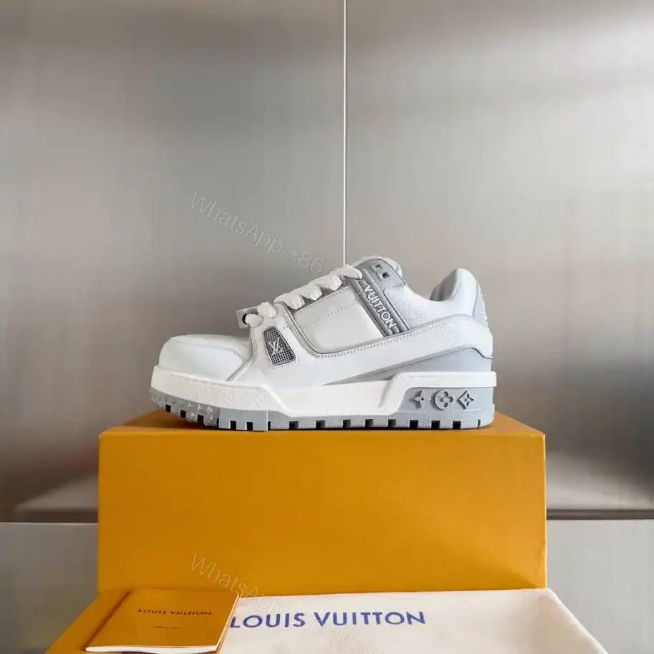 View 2 of LV TRAINER MAXI SNEAKER – LSVT411