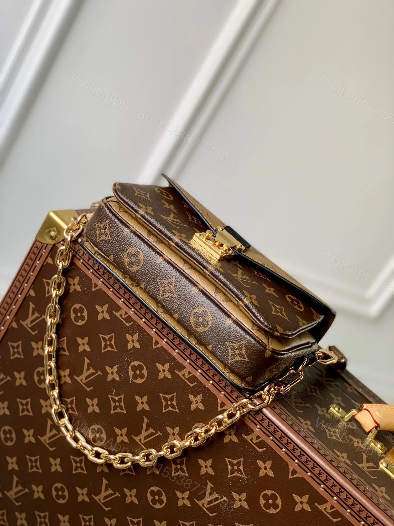 View 8 of Louis Vuitton LV Metis Mini Monogram Like Auth Handbags 21.5×13.5x6cm