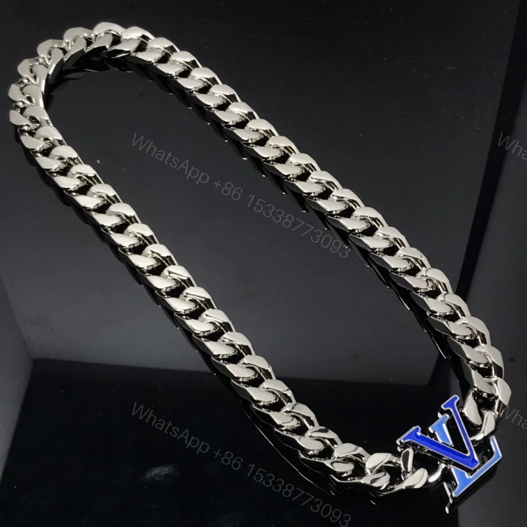 EN – Lux LV Necklaces 027 — view 1