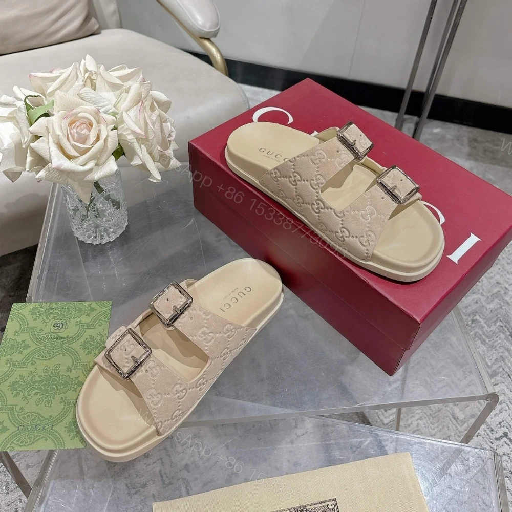 View 4 of GUCCI WOMEN’S SLIDE SANDAL OATMEAL 816380 AADUO 9511