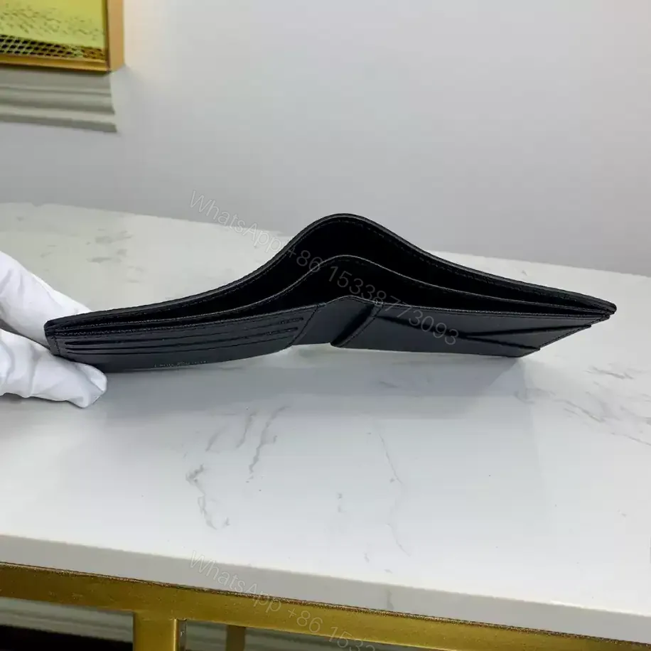 View 9 of LV MULTIPLE WALLET- RRG086