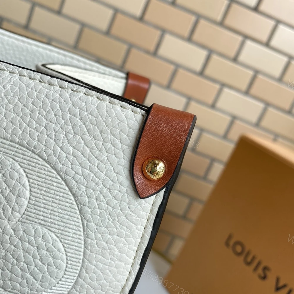 View 4 of Louis Vuitton Onthego GM White Bag 41Cm M44558