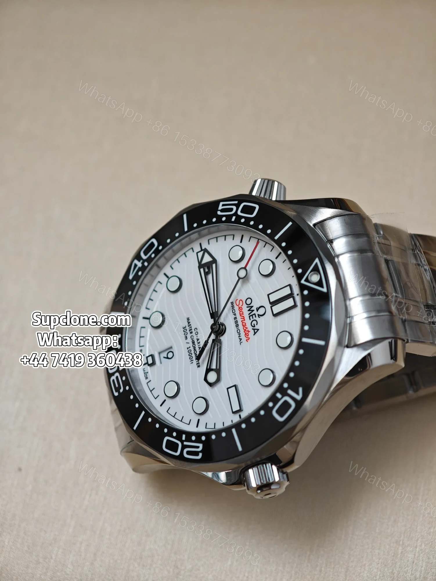 View 6 of OMEGA Super Clone Seamaster Diver 300M 210.30.42.20.04.001 42mm