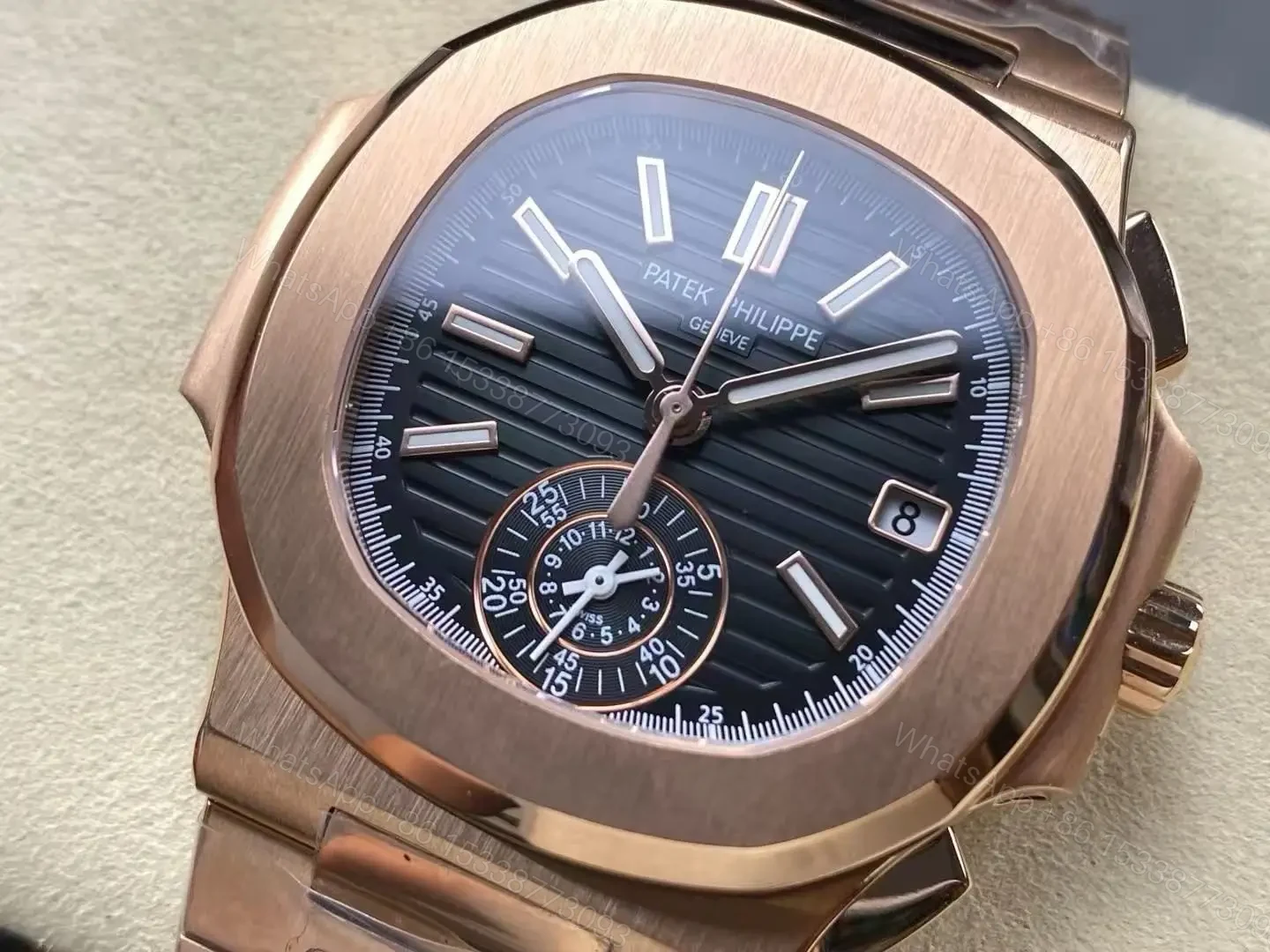 View 4 of Replica Patek Philippe 5980 – Nautilus Rose Gold