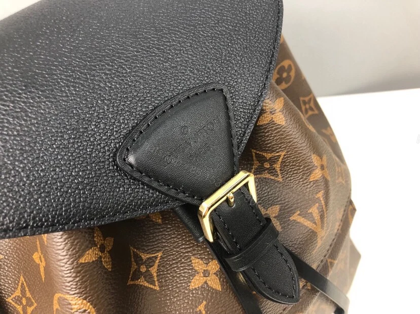 View 5 of LV MONTSOURIS BACKBAG