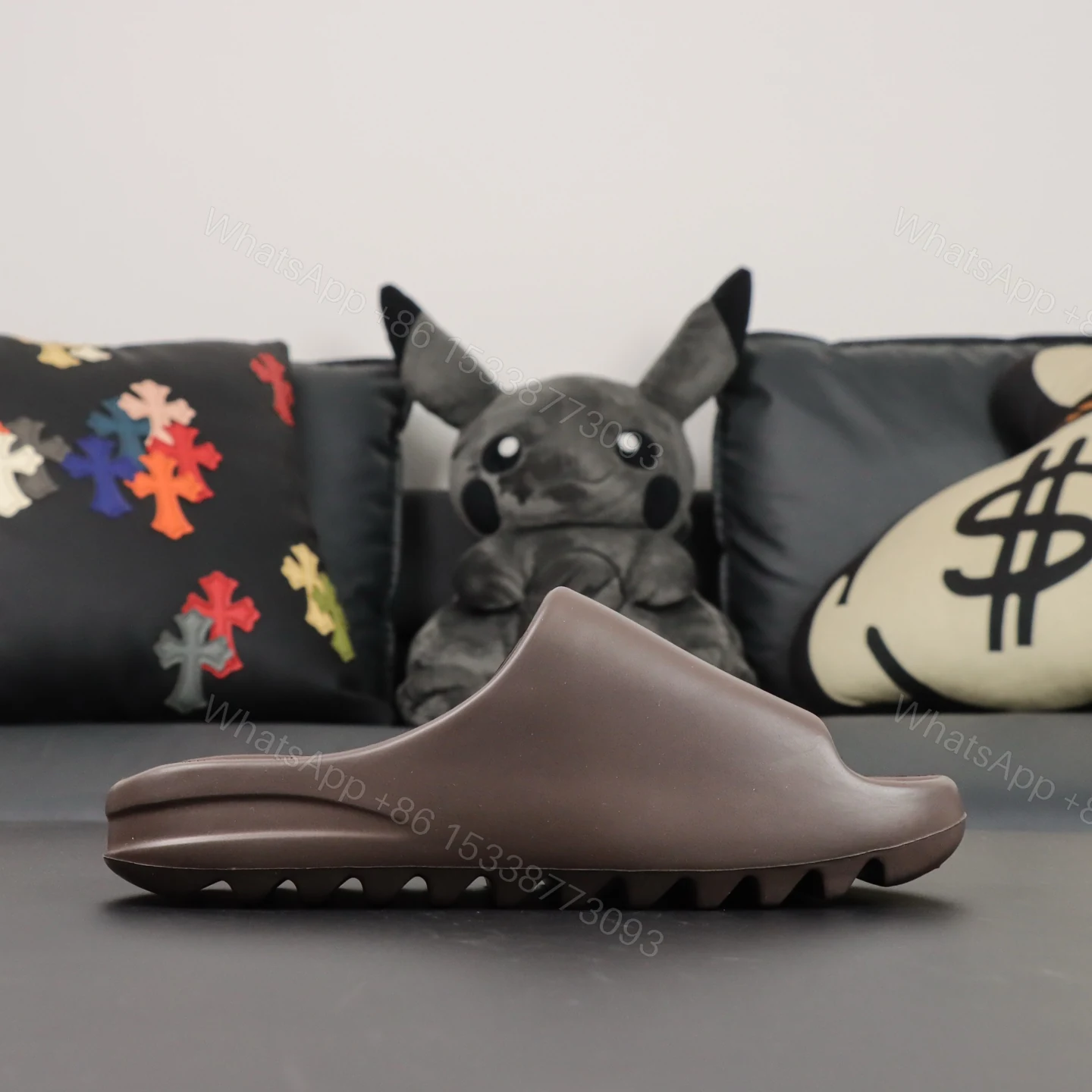 View 2 of Yeezy Slide “Soot” Reps