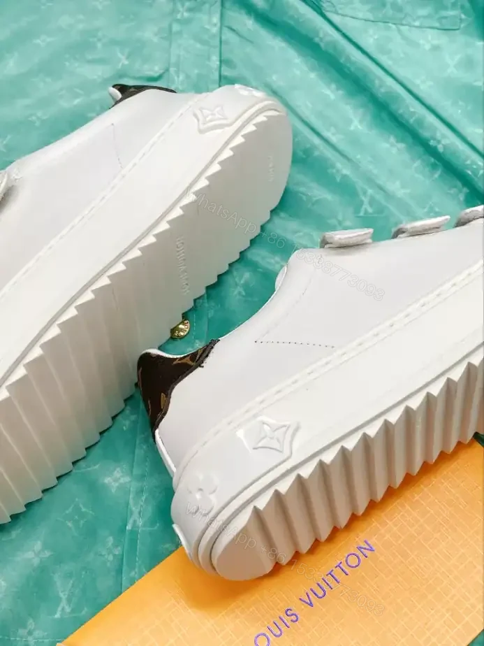 View 3 of LV TIME OUT SNEAKER – LSVM029