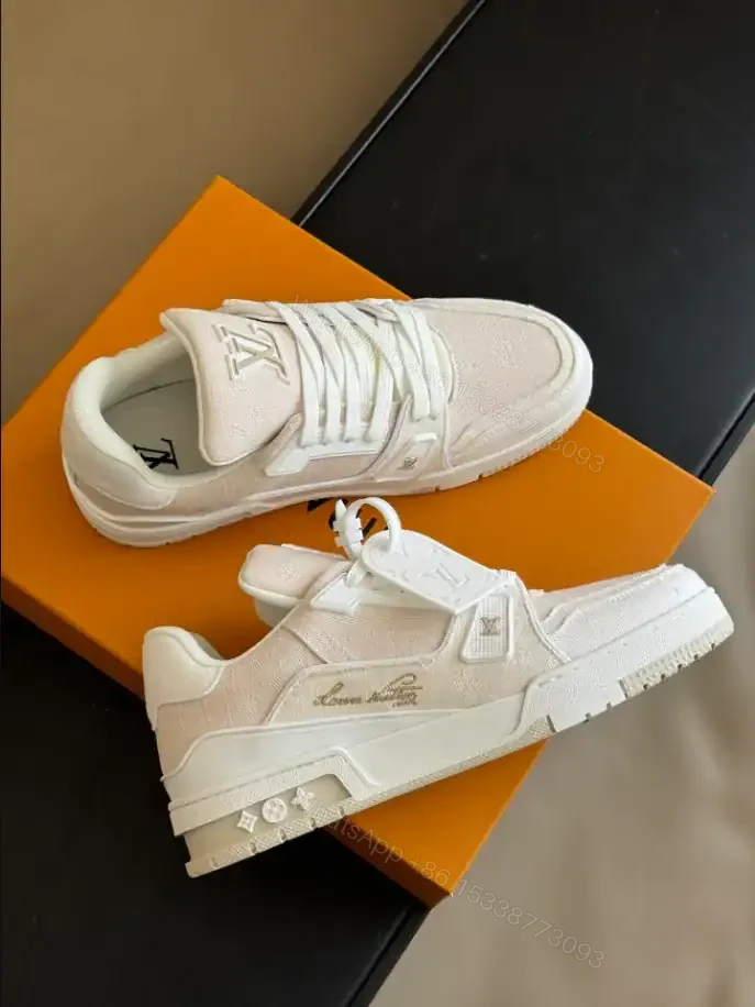View 2 of LV TRAINER SNEAKER – LSVT423