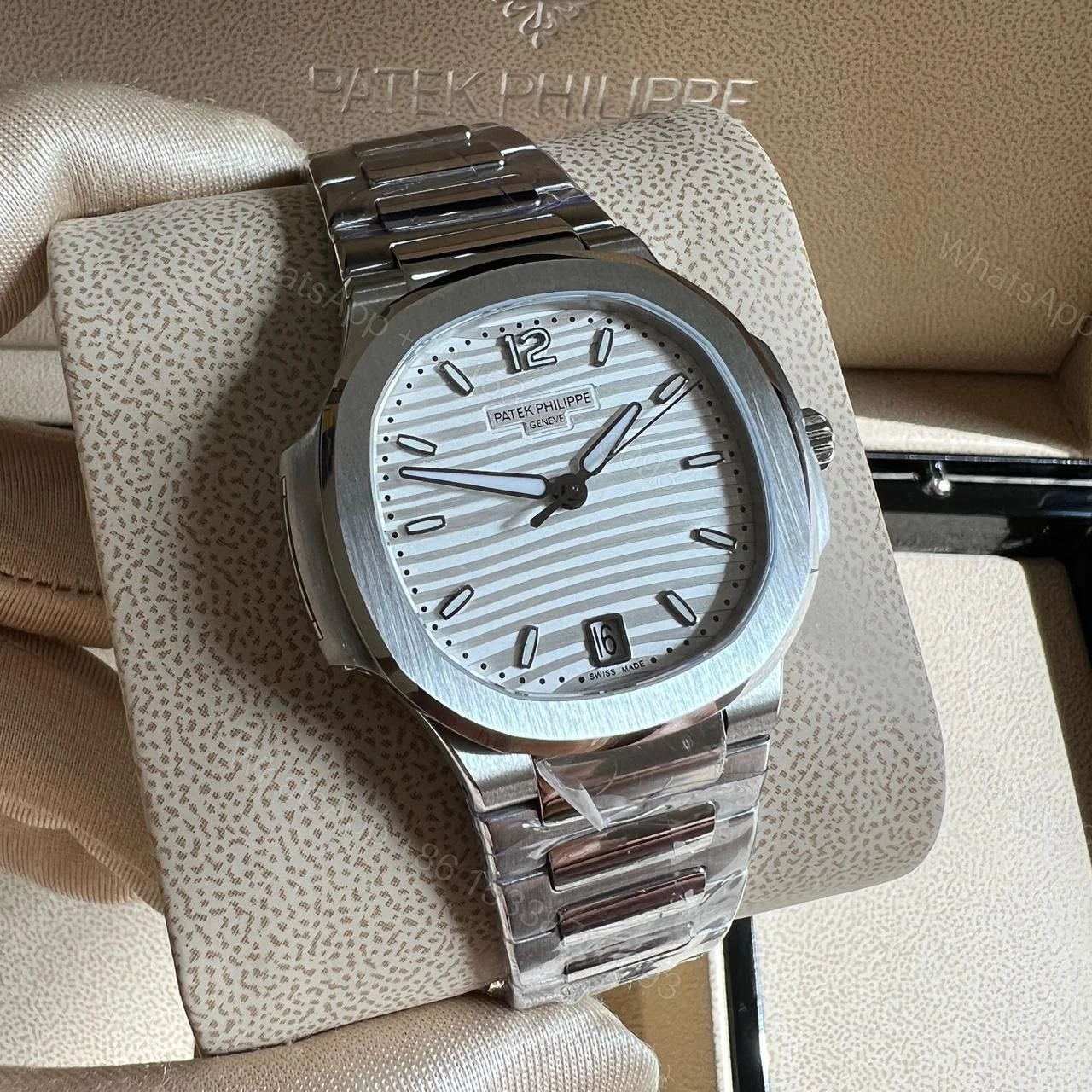 View 5 of Patek Philippe Nautilus