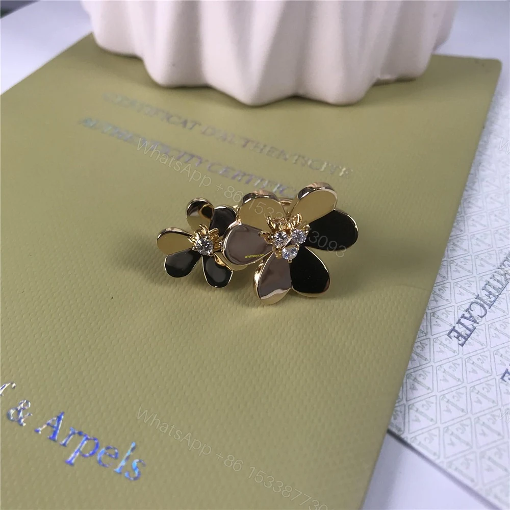 View 2 of VCA Frivole Between The Finger Ring Diamond VCARB67600