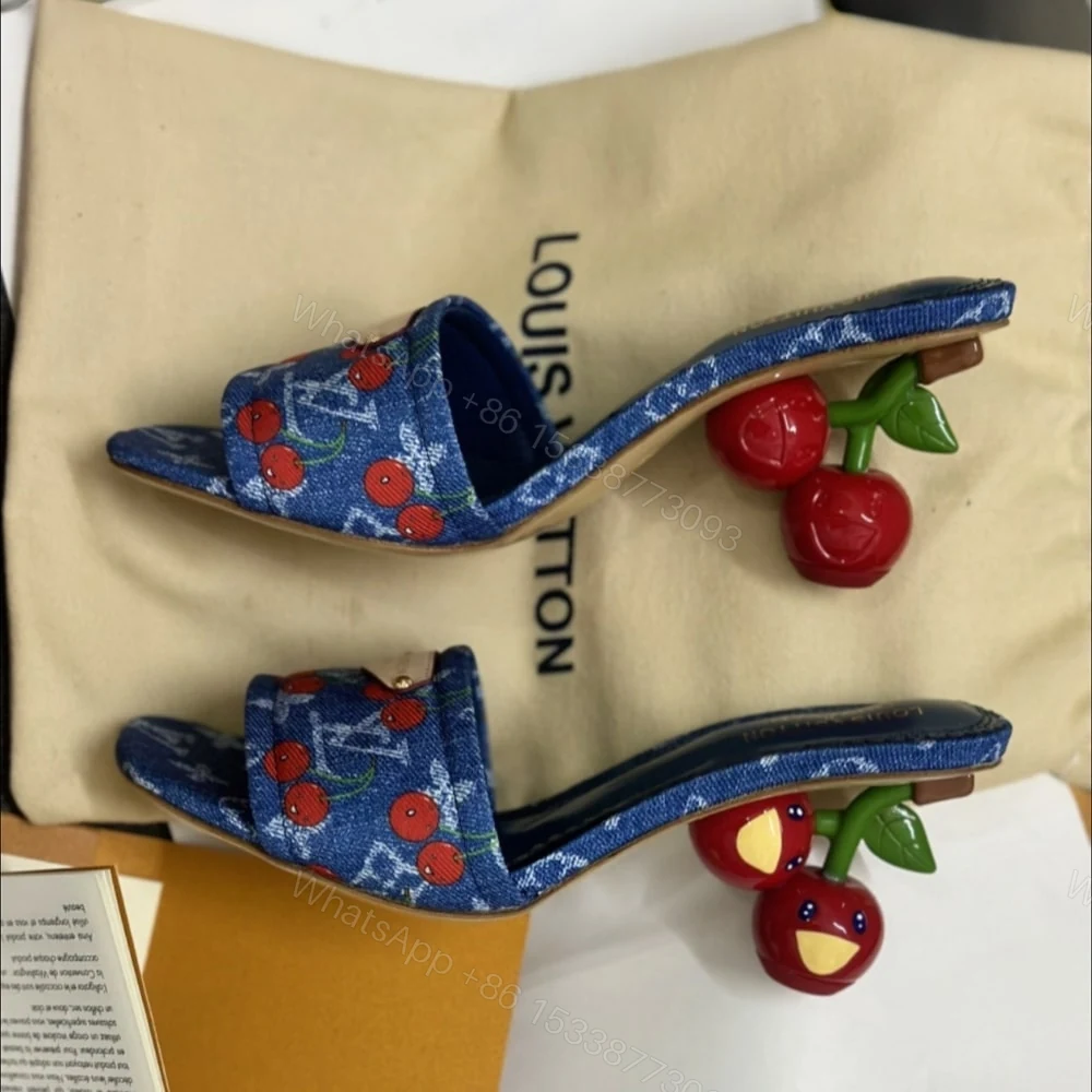 View 4 of LOUIS VUITTON X TAKASHI MURAKAMI LILY MULE DENIM BLUE 1AHLTF