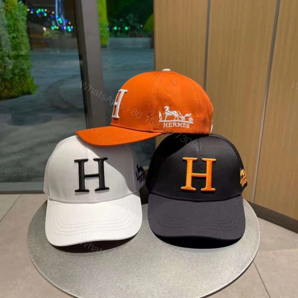 View 4 of Hermes New Carriage Baseball Cap White