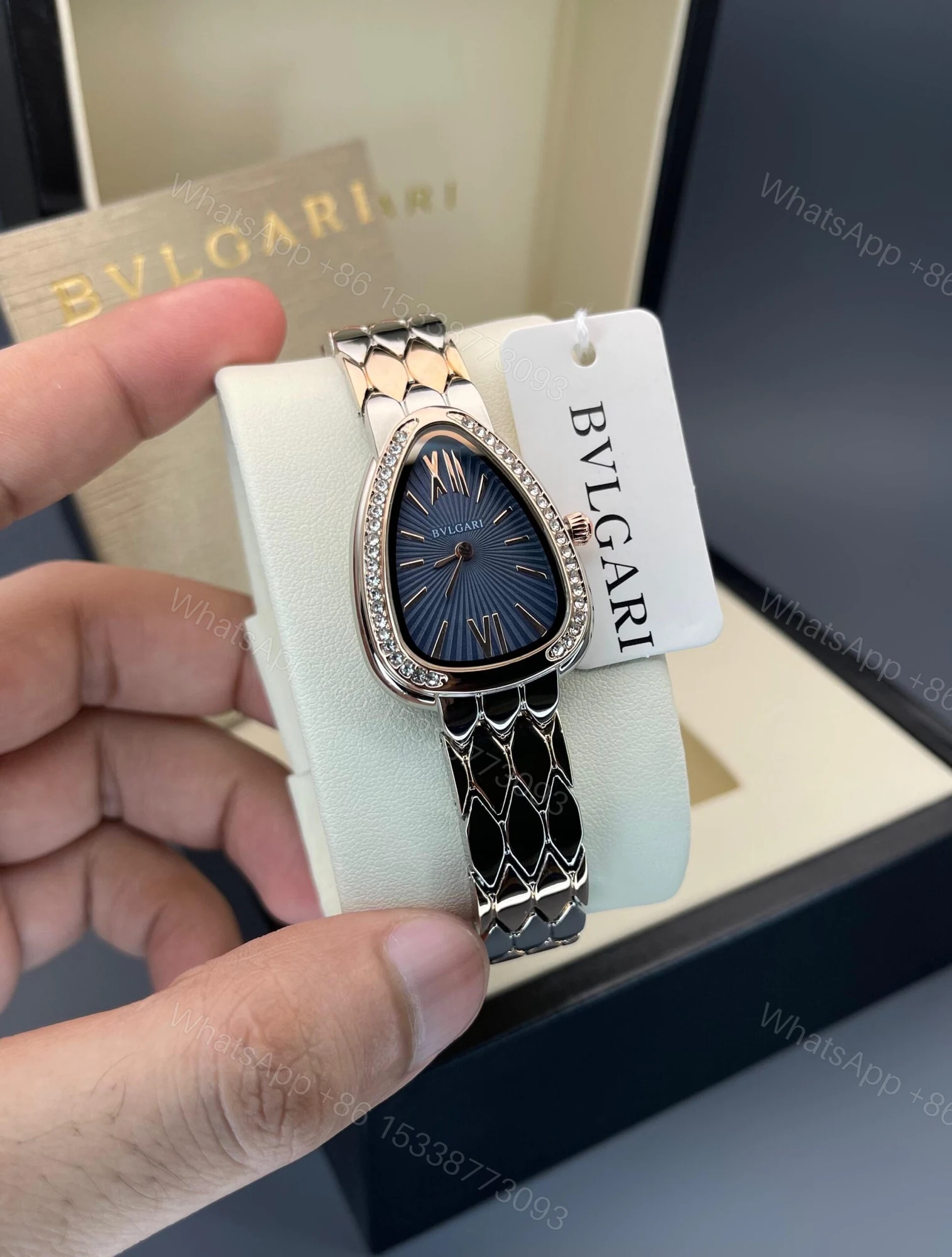 Bvlgari Serpenti Seduttori Quartz Blue Dial 34mm — view 1