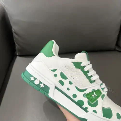 View 7 of LOUIS VUITTON X YAYOI KUSAMA TRAINER CALF LEATHER SNEAKER IN GREEN AND WHITE – LSVT374