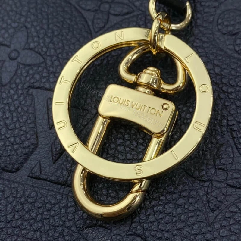 View 7 of Louis Vuitton Artsy MM Black 41Cm M41066