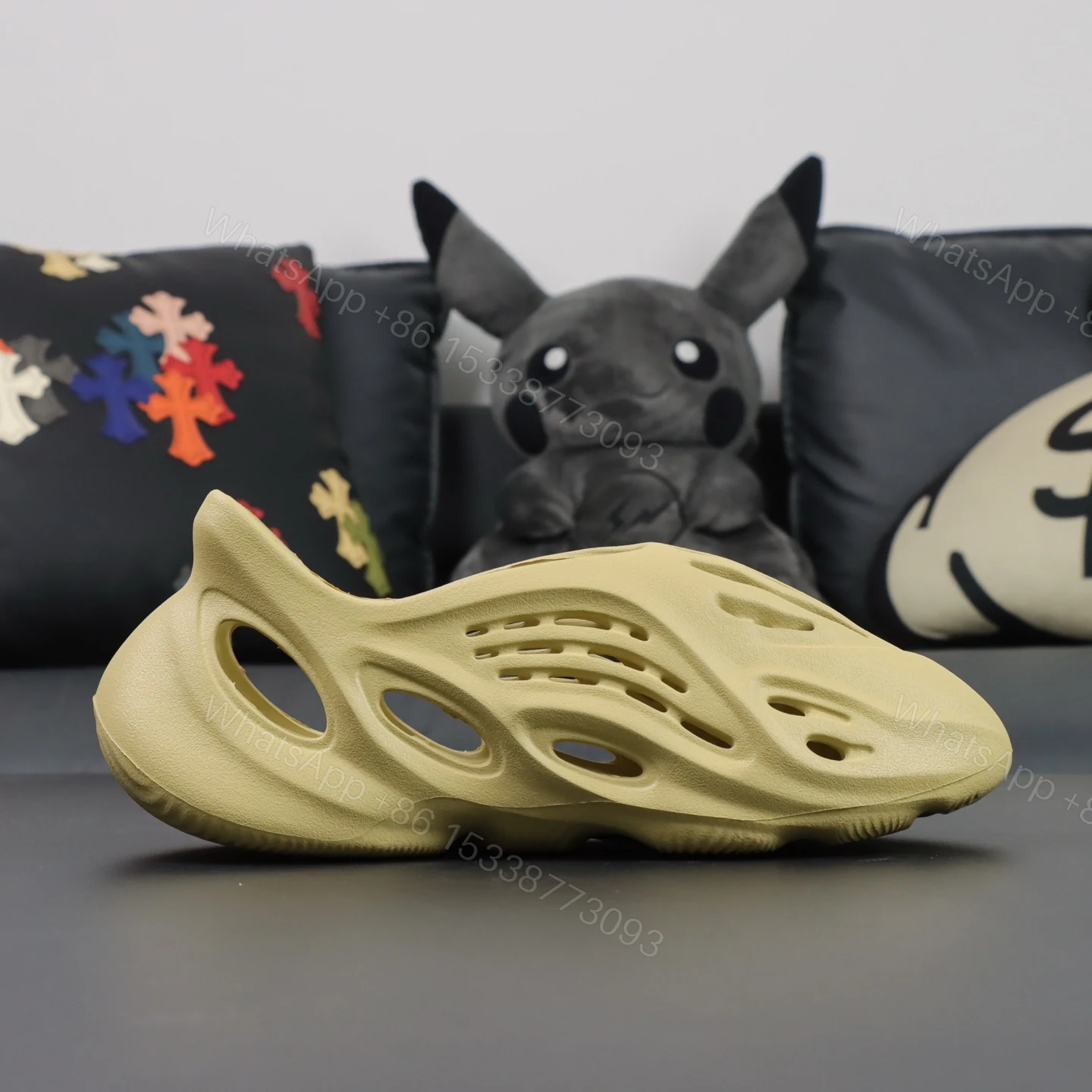 View 2 of UA Yeezy Foam Runner Desert Sand EVA Replicas
